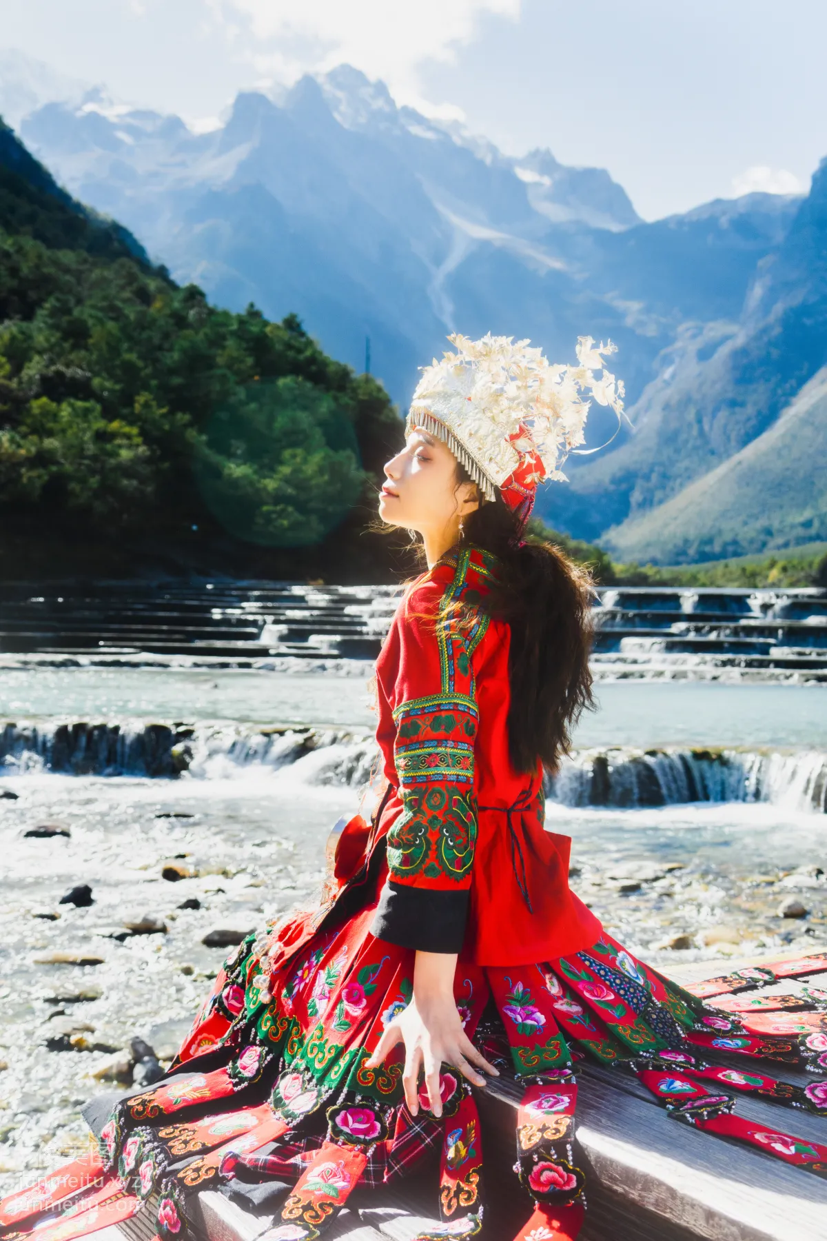 Er Jialiu: YiTuYu photo 9