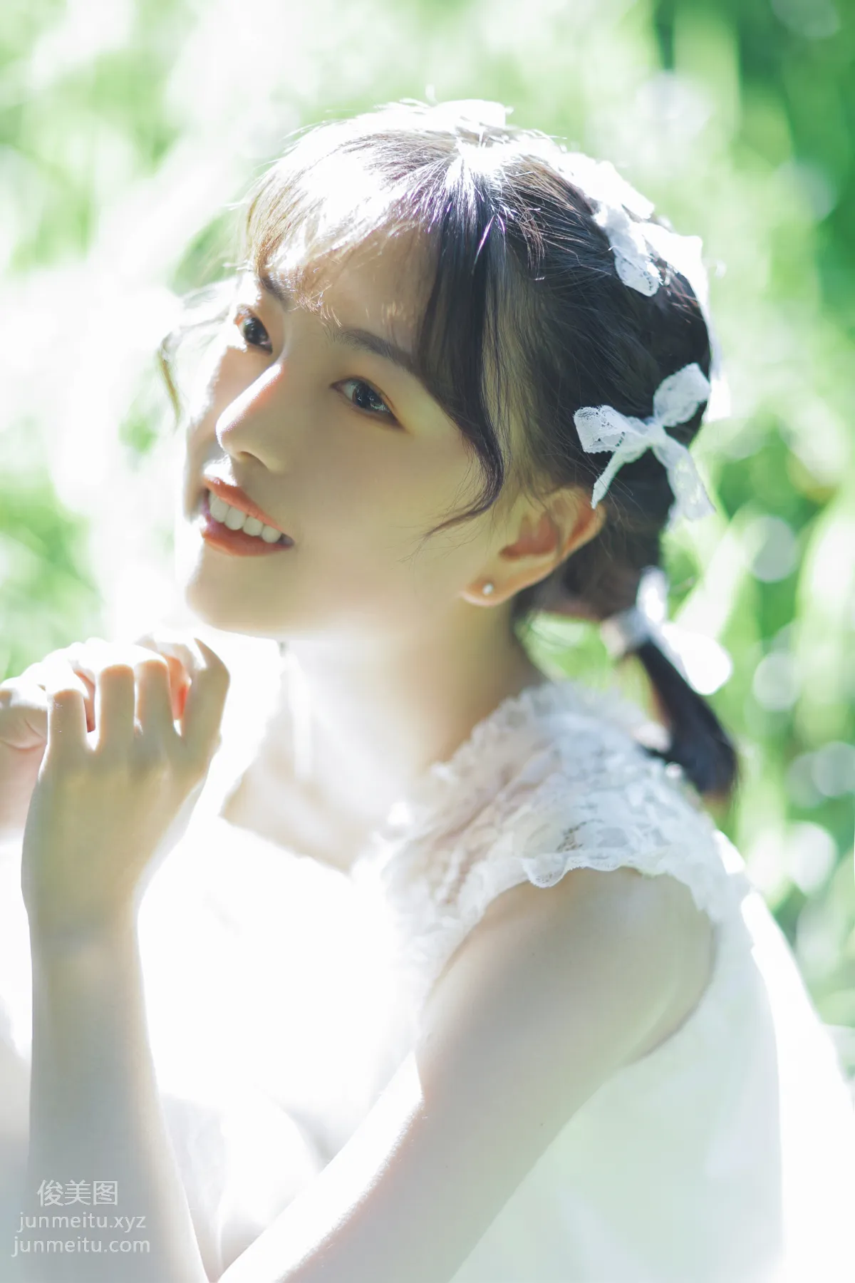 Xin Yu: YiTuYu photo 16