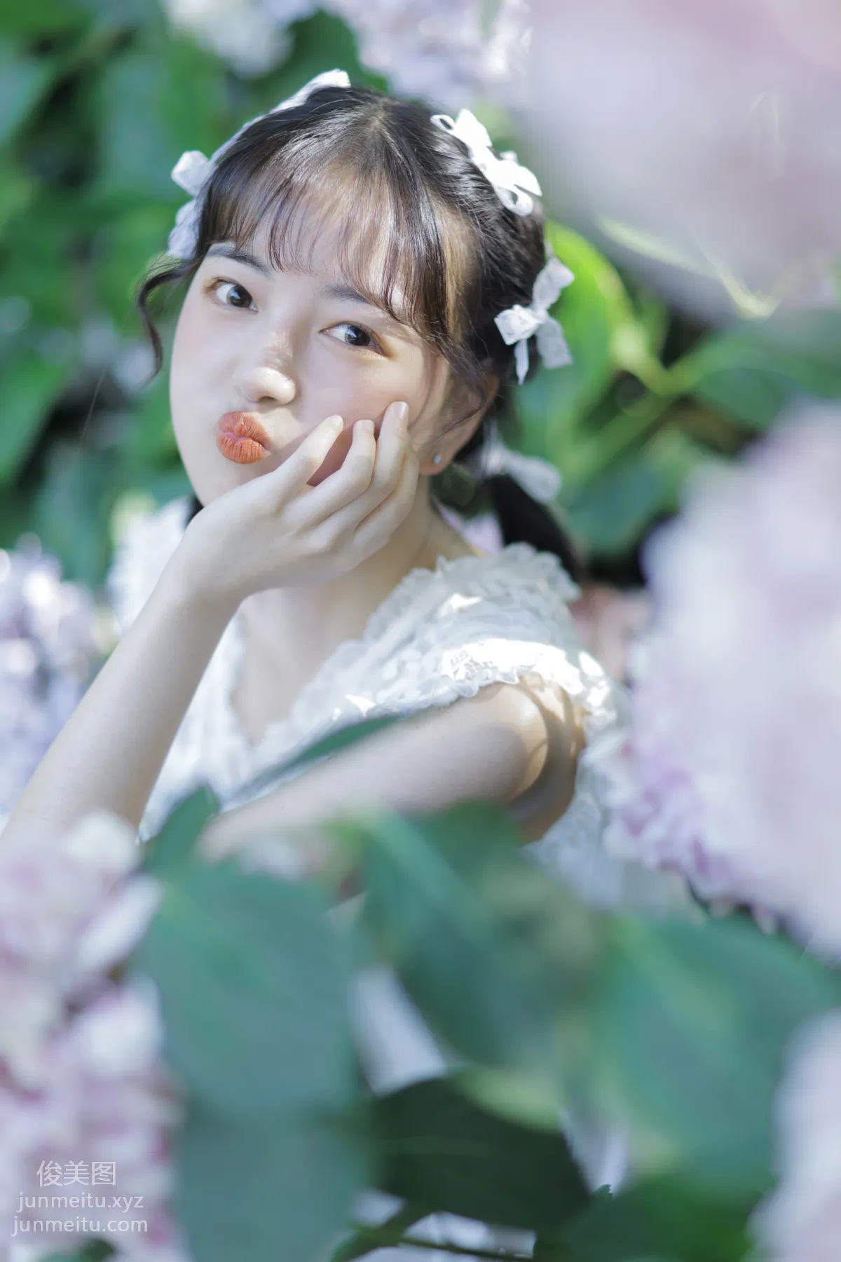 Xin Yu: YiTuYu photo 19
