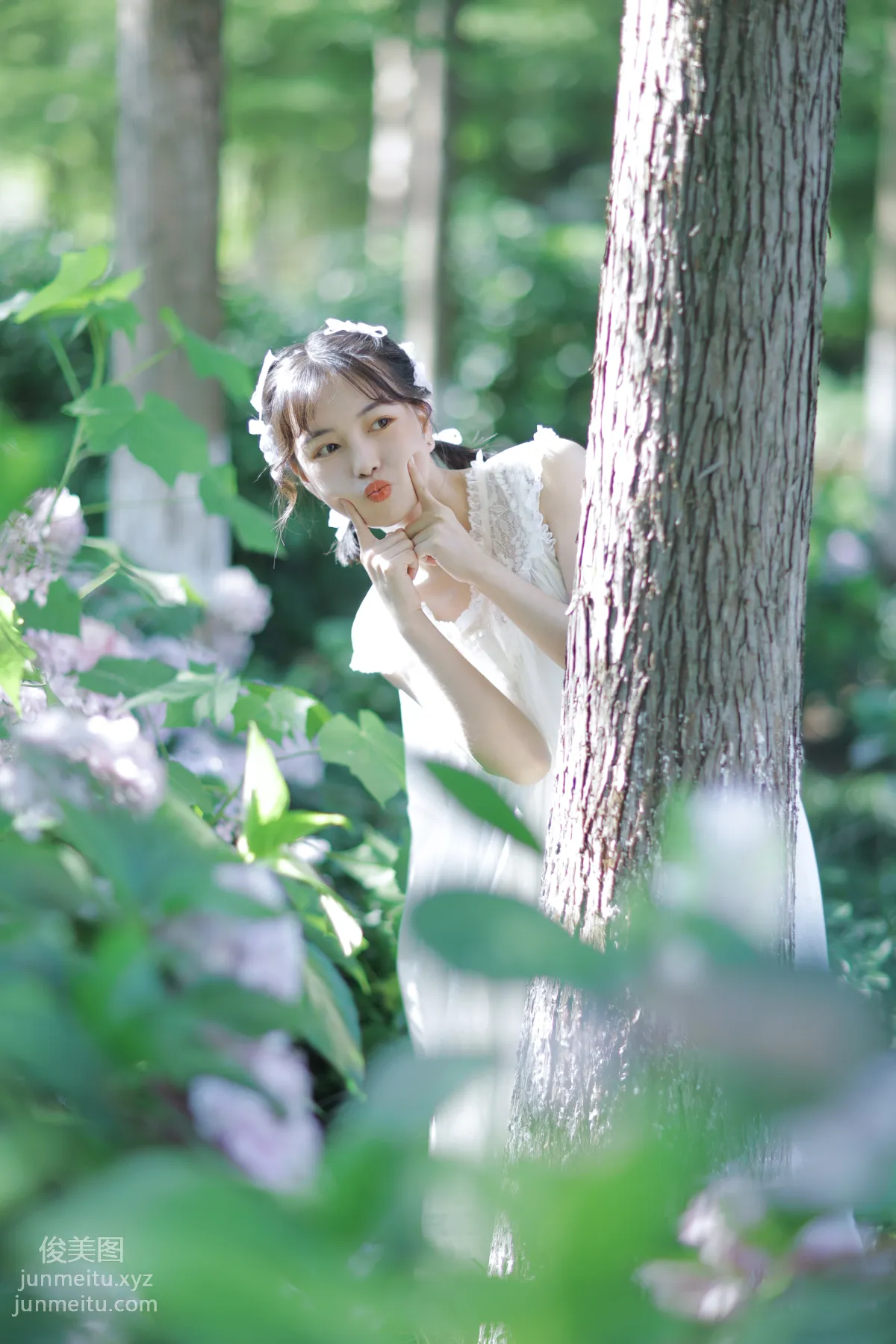 Xin Yu: YiTuYu photo 23