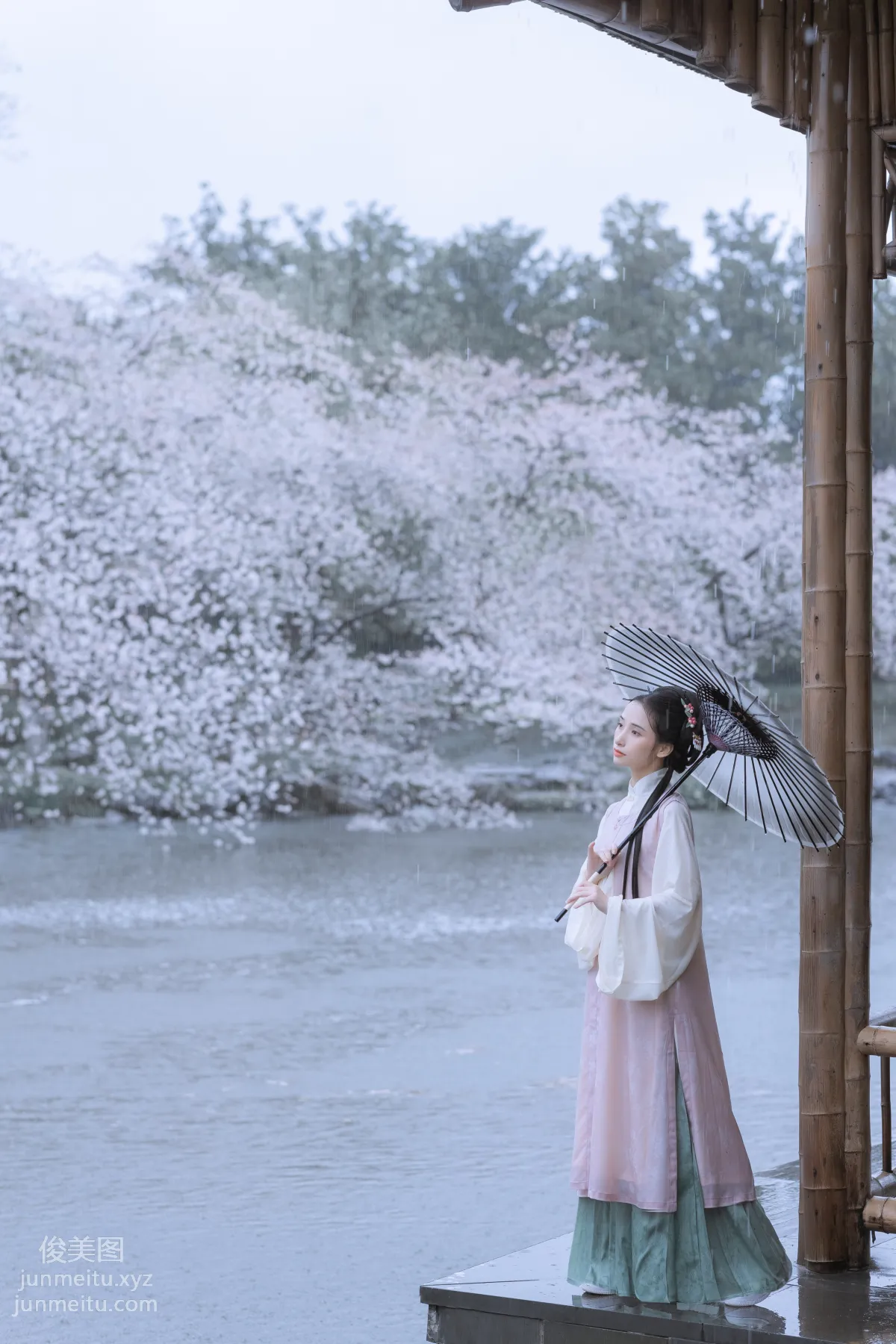 [YiTuYu] 2022.05.25 Rain Cherry Blossoms Mou Xiaoyao photo 7