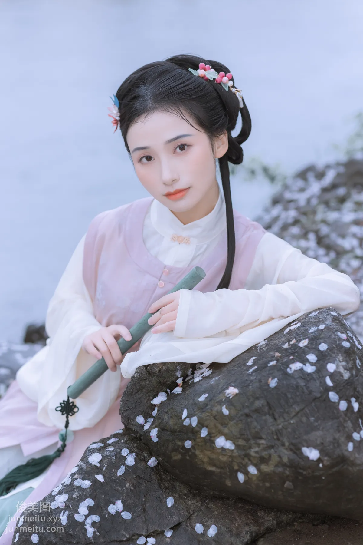 [YiTuYu] 2022.05.25 Rain Cherry Blossoms Mou Xiaoyao photo 28