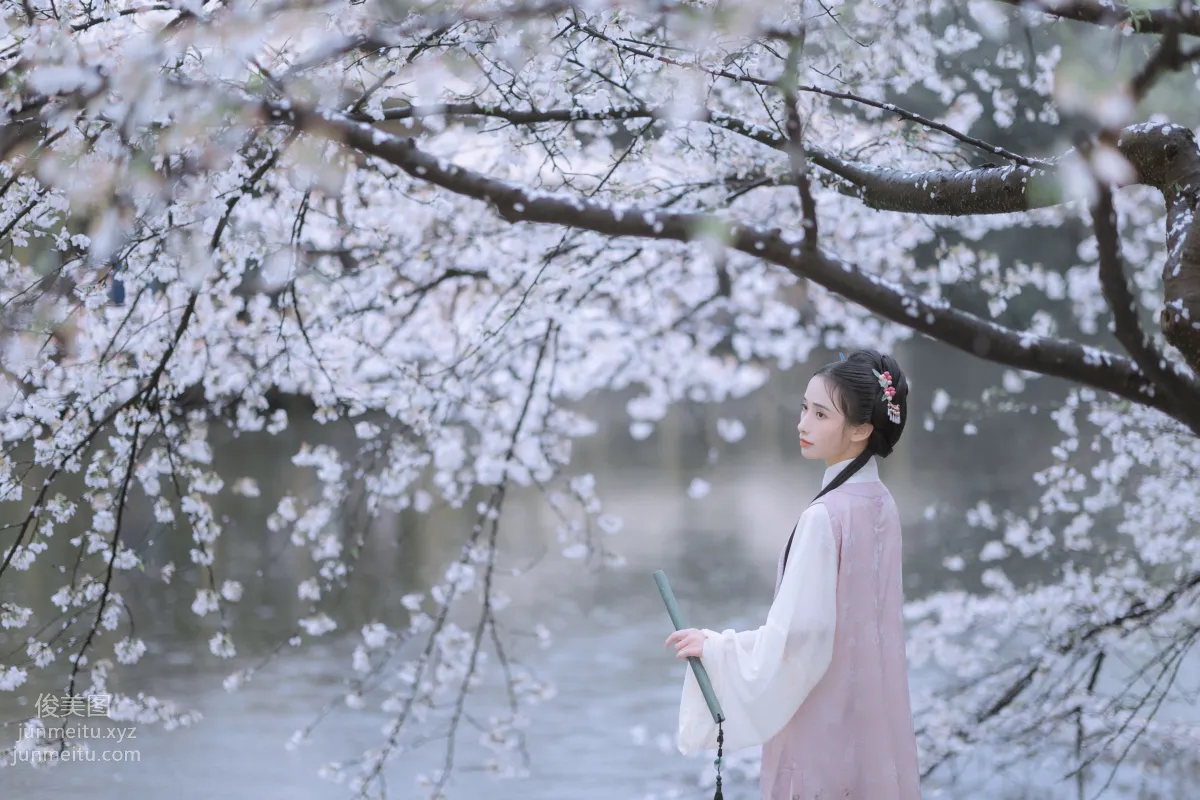 [YiTuYu] 2022.05.25 Rain Cherry Blossoms Mou Xiaoyao photo 34
