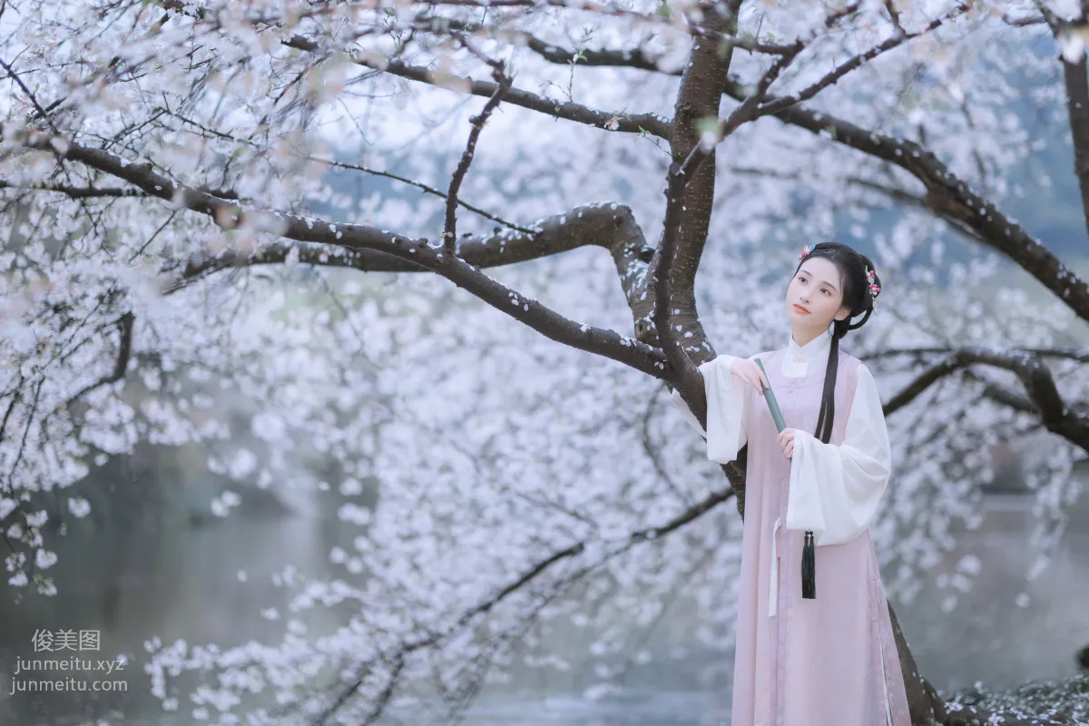 [YiTuYu] 2022.05.25 Rain Cherry Blossoms Mou Xiaoyao photo 38