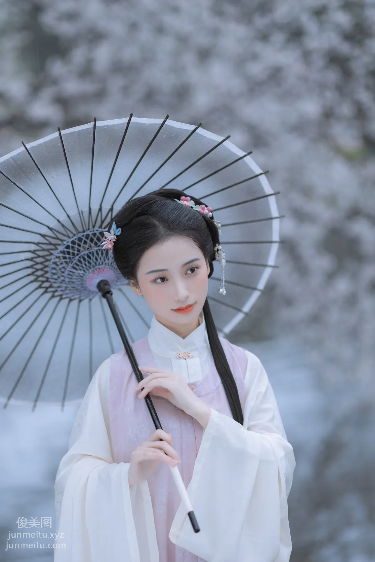 [YiTuYu] 2022.05.25 Rain Cherry Blossoms Mou Xiaoyao photo 43