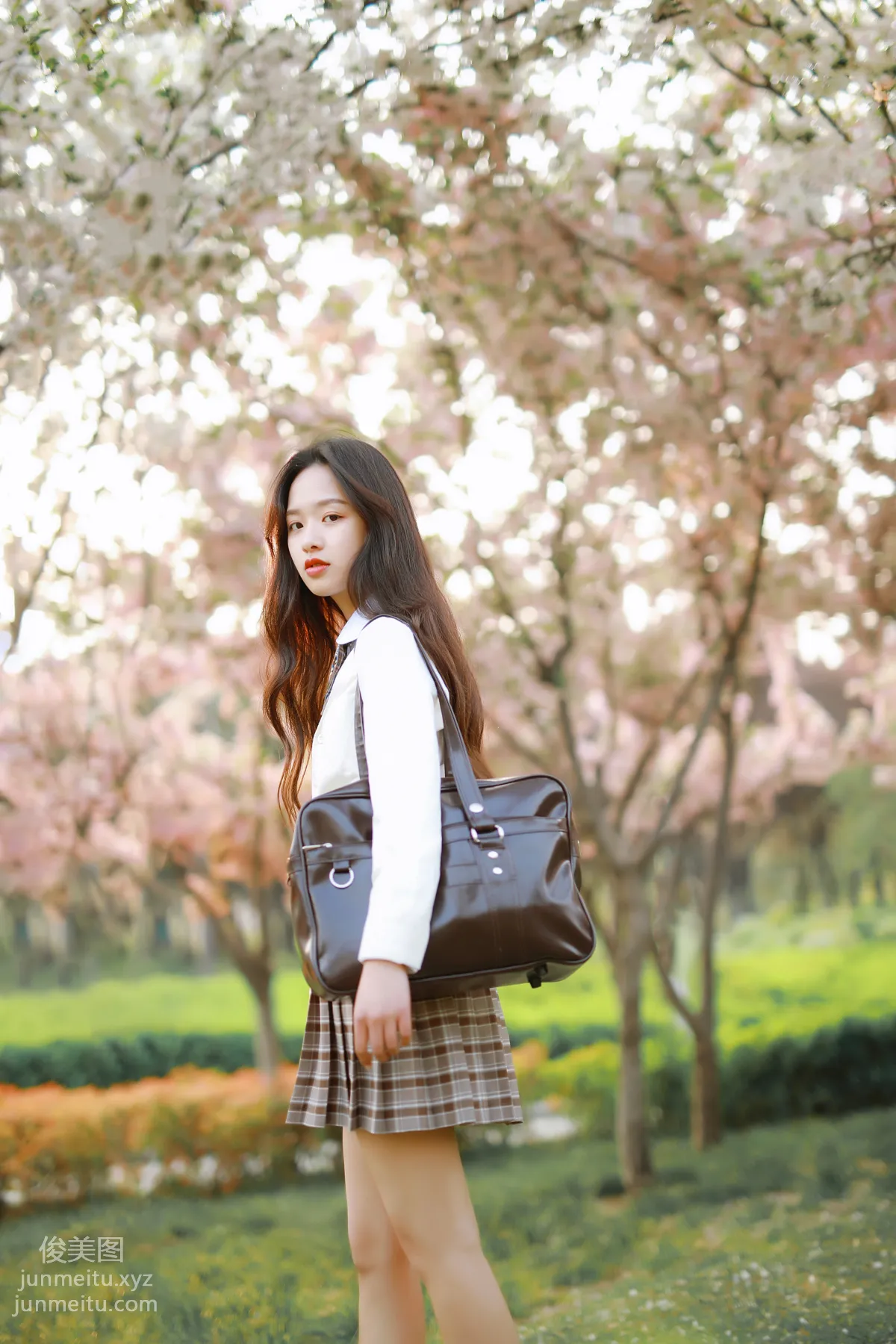 Sai Xin: YiTuYu photo 21