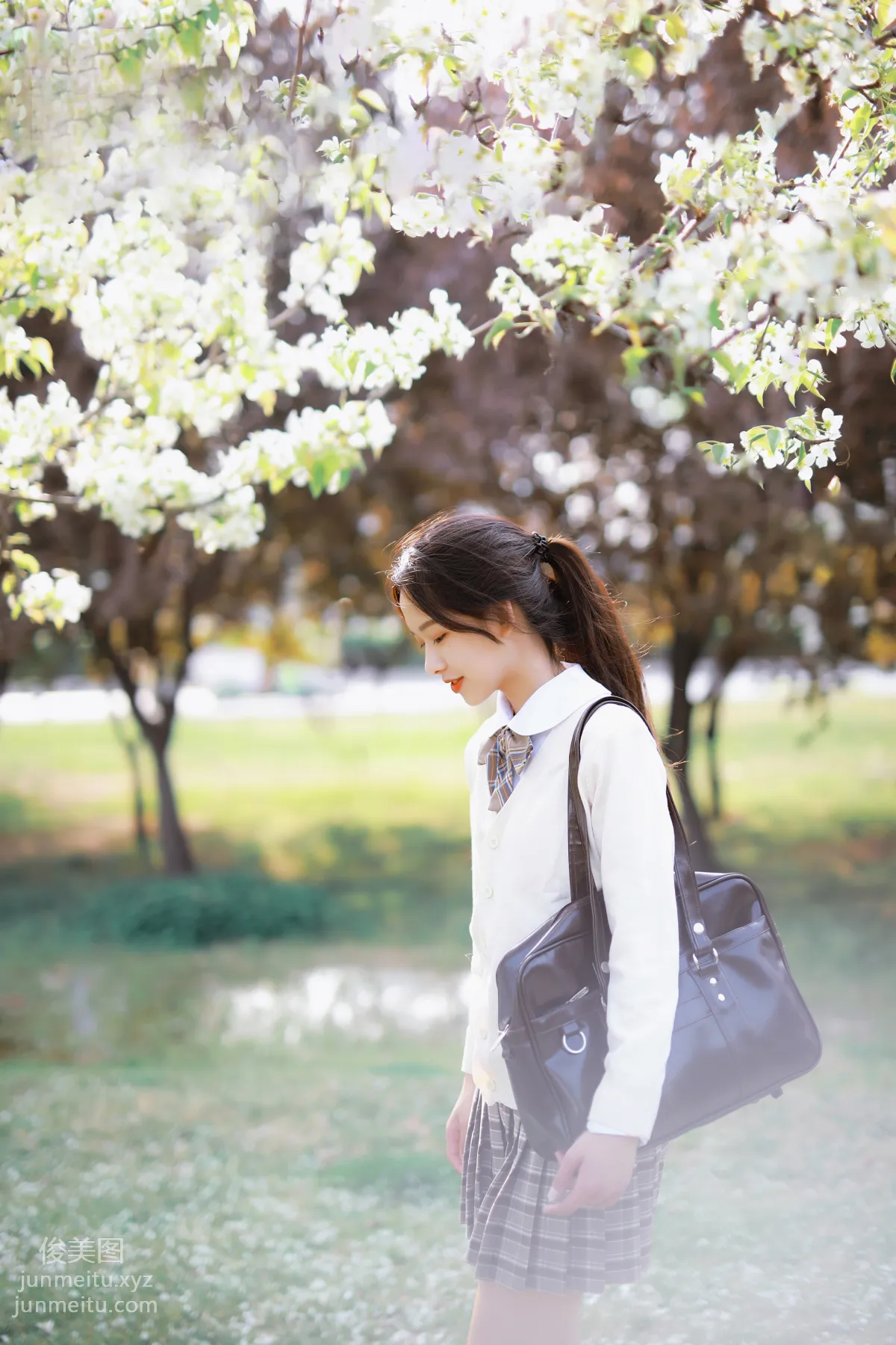 Sai Xin: YiTuYu photo 26