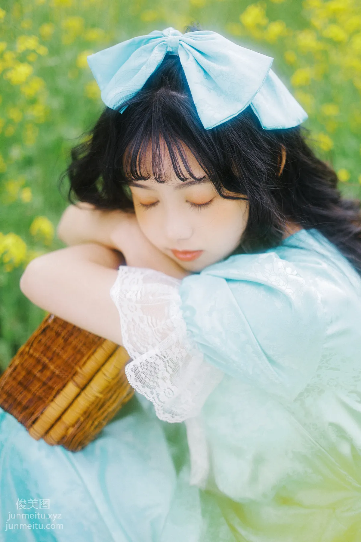 [YiTuYu] 2022.05.26 Yellow Flower Sea Qianqian photo 22
