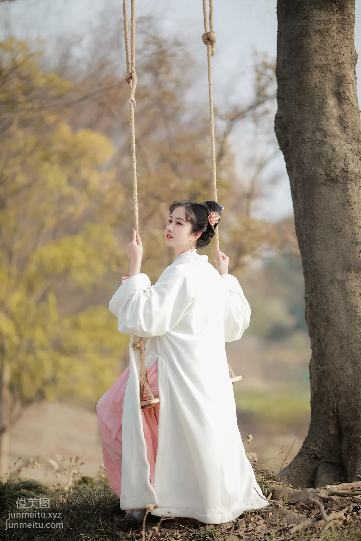Ling Huayu: YiTuYu photo 14