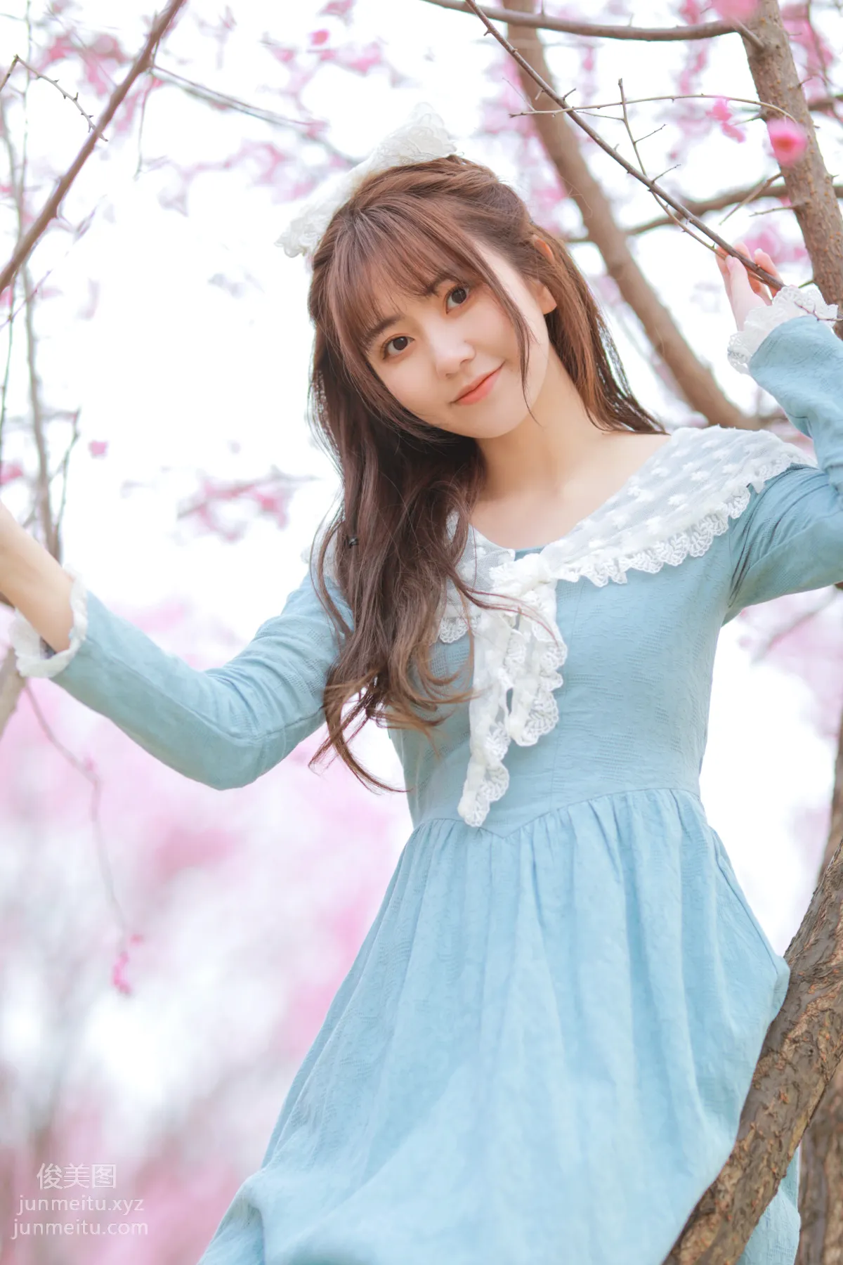 [YiTuYu] 2022.05.28 Flowers Bloom on the Path Xiao Linchuan photo 10