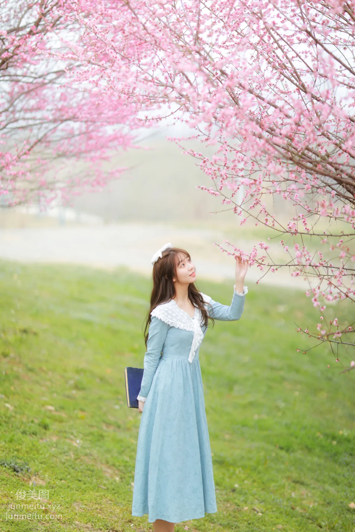 [YiTuYu] 2022.05.28 Flowers Bloom on the Path Xiao Linchuan photo 19
