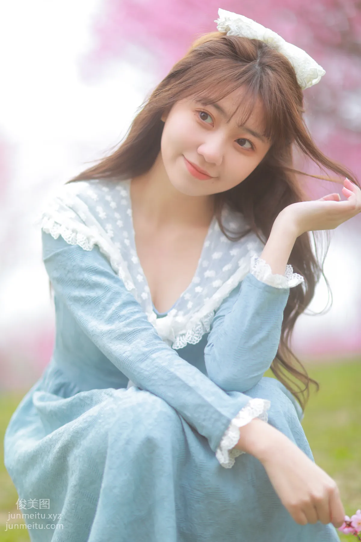 [YiTuYu] 2022.05.28 Flowers Bloom on the Path Xiao Linchuan photo 25