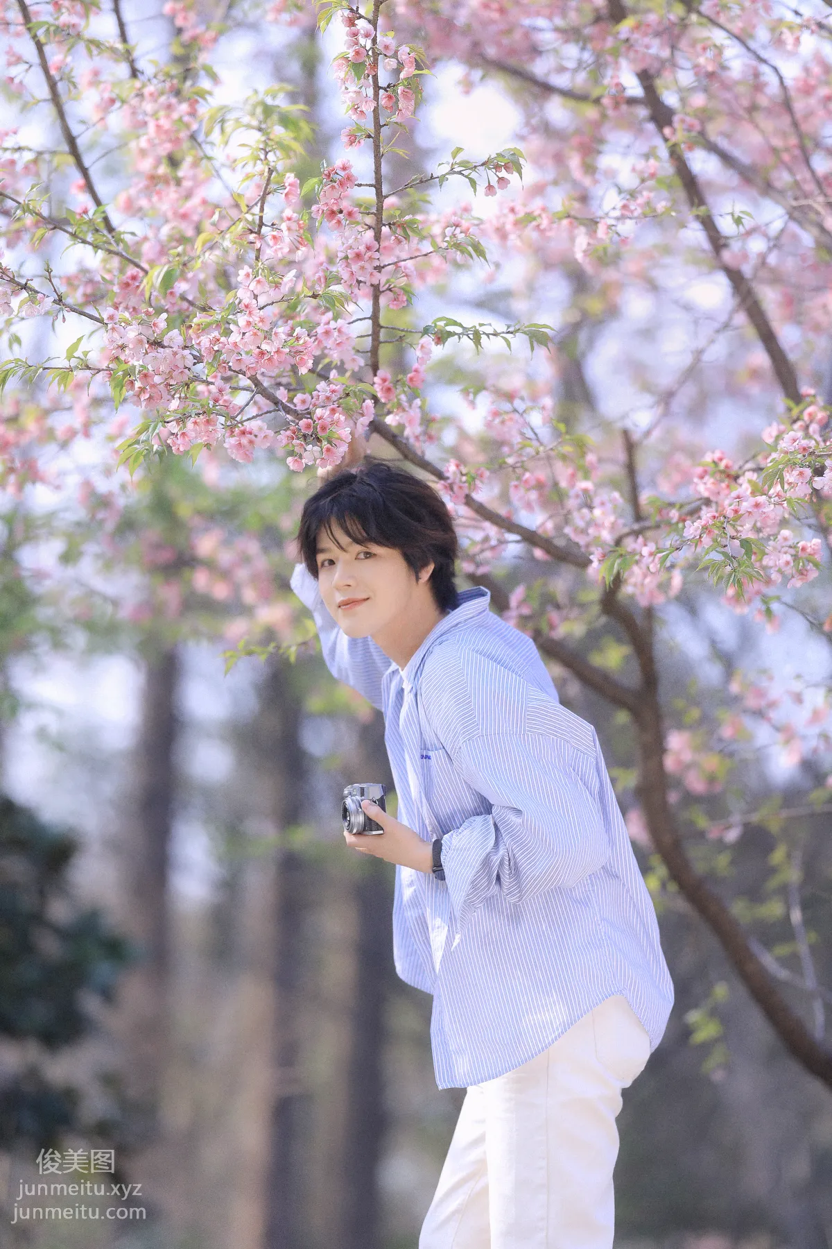 [YiTuYu] 2022.05.29 Cherry Blossom Boy Liyuxuan Yashon photo 5