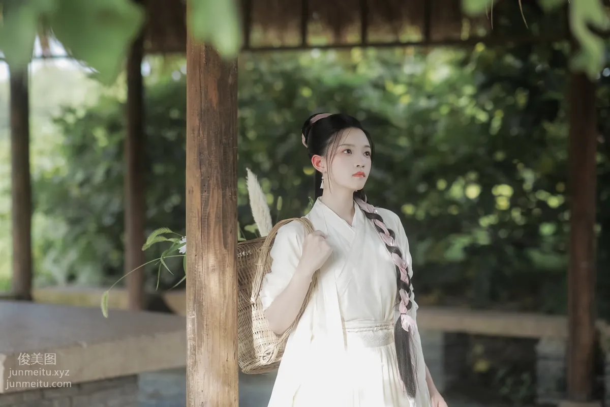 [YiTuYu] 2022.05.29 Herb-Gathering Female Doctor Jing Yuan photo 9
