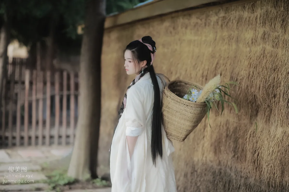 [YiTuYu] 2022.05.29 Herb-Gathering Female Doctor Jing Yuan photo 13