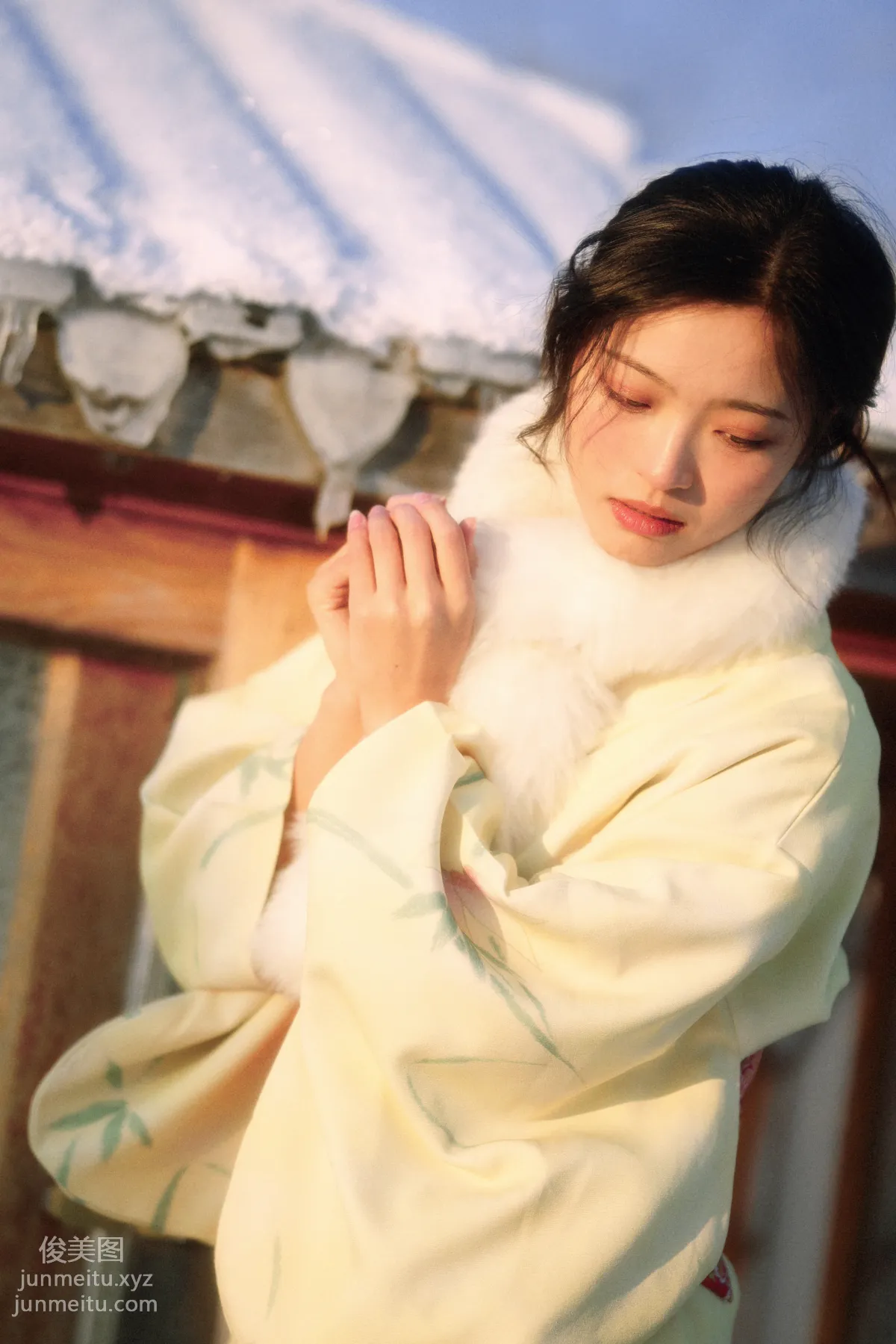 Ying Jiang: YiTuYu photo 15