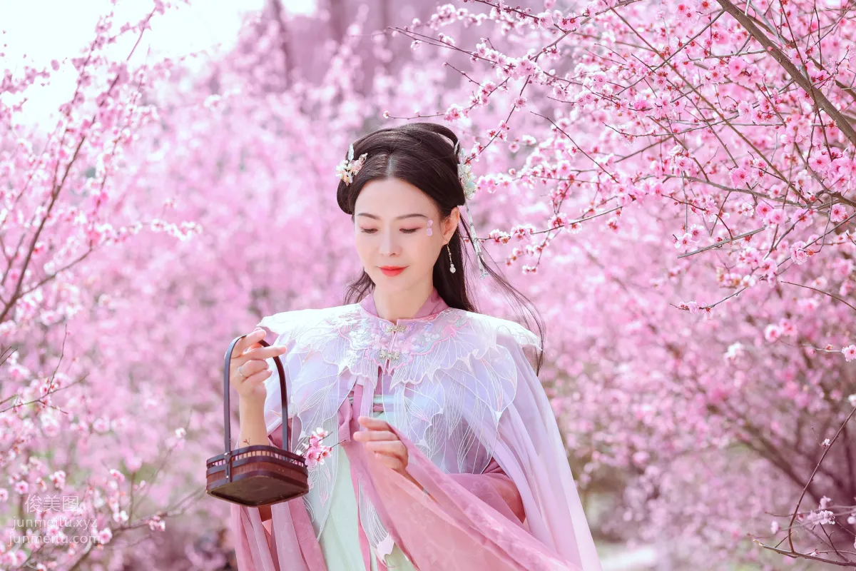 Lian: YiTuYu photo 14