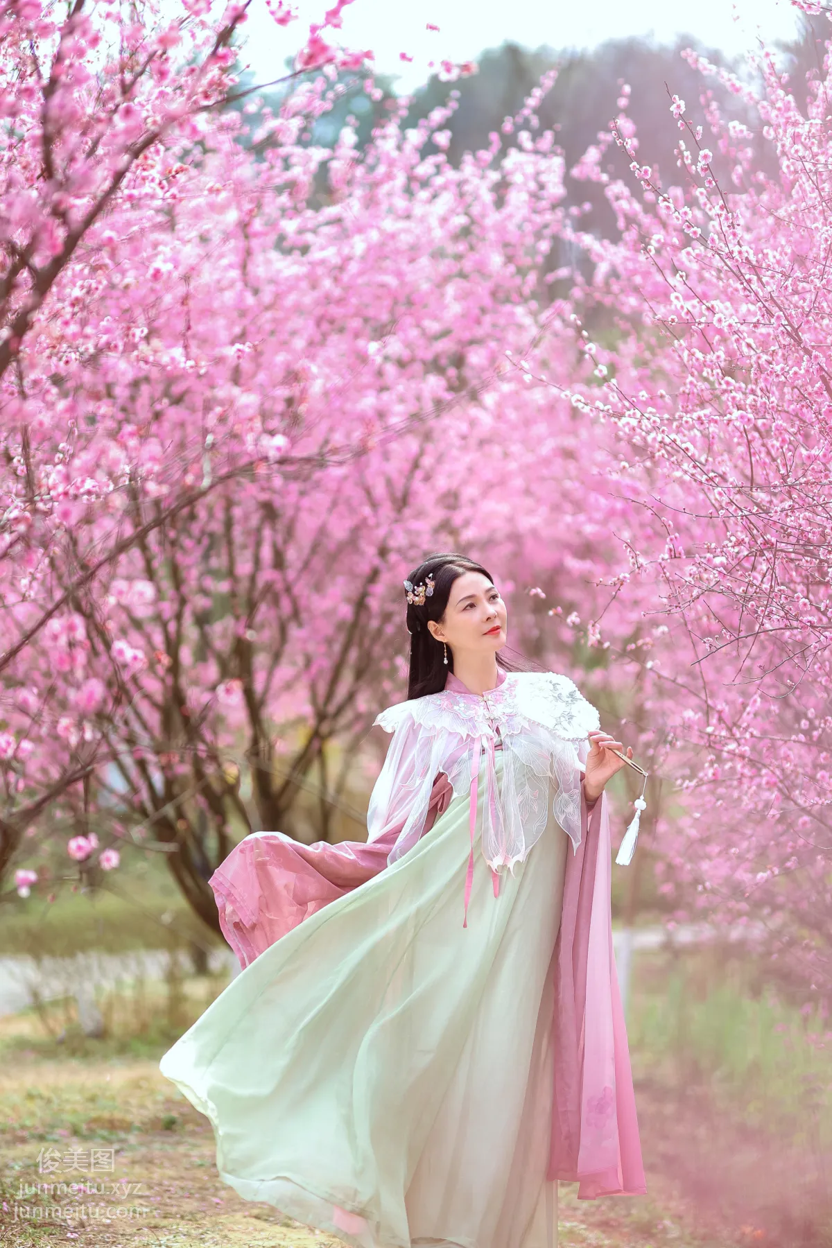 Lian: YiTuYu photo 24
