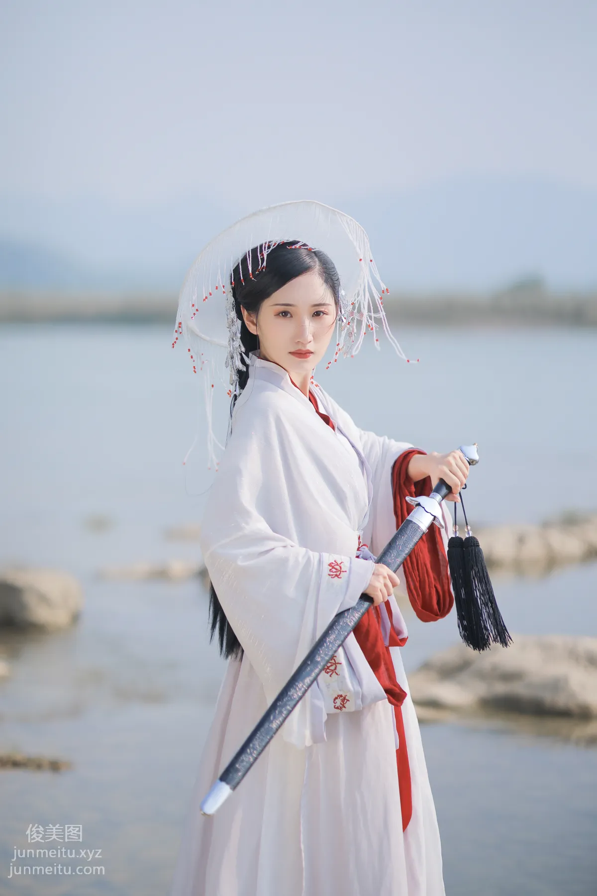 Lin Li: YiTuYu photo 13