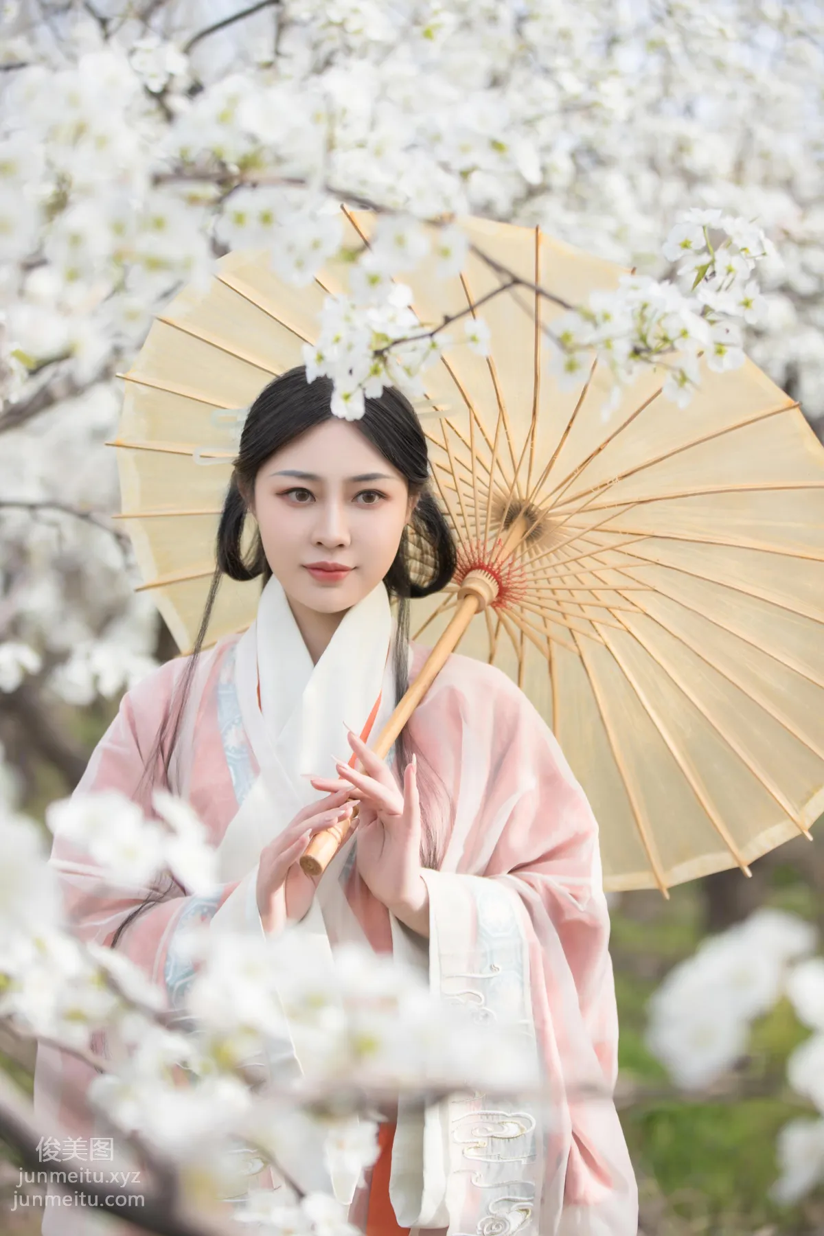 Lu Ge: YiTuYu photo 24