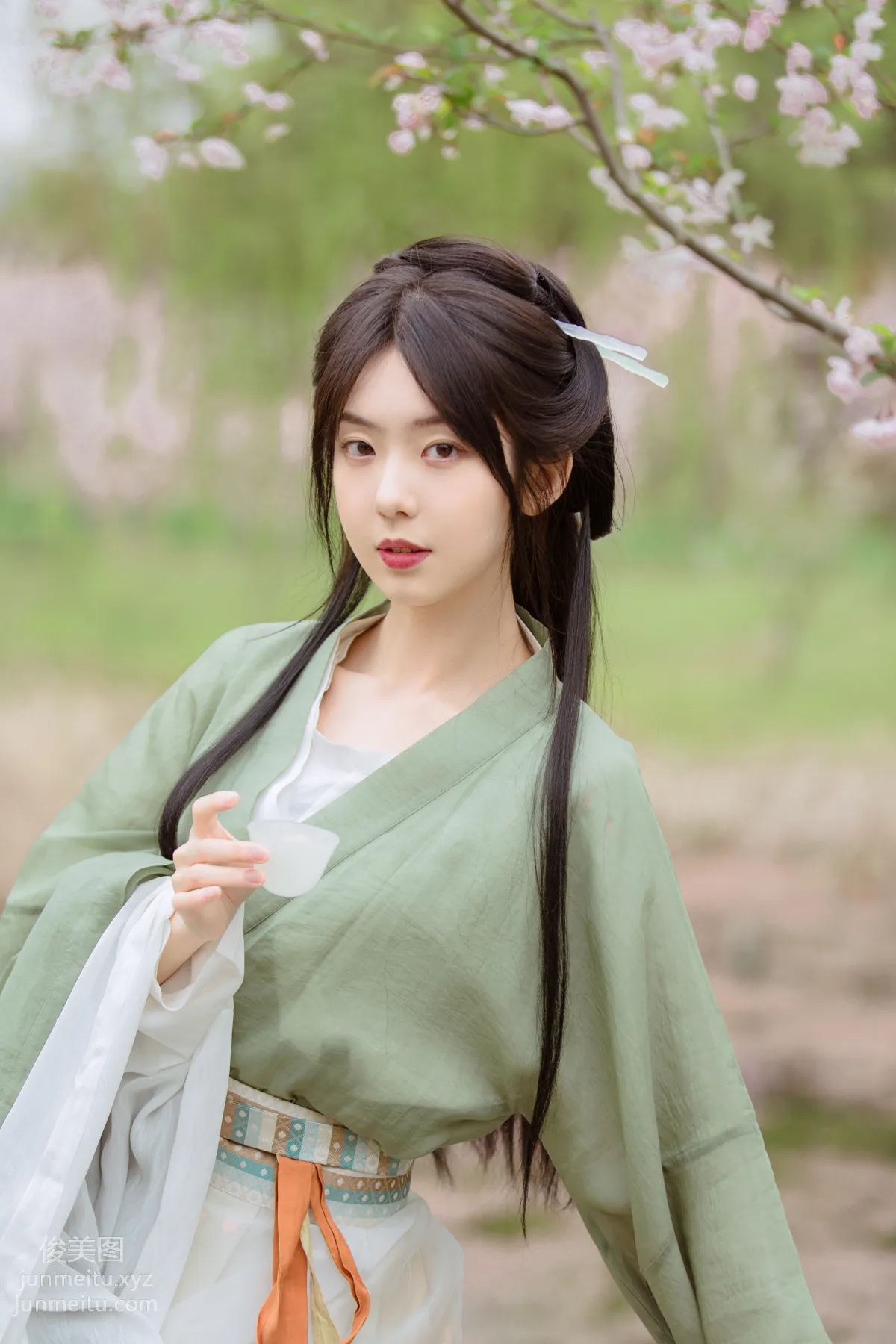 [YiTuYu] 2022.06.06 Mountains and Rivers Have Clear Sounds Wangyun Hanhan photo 19