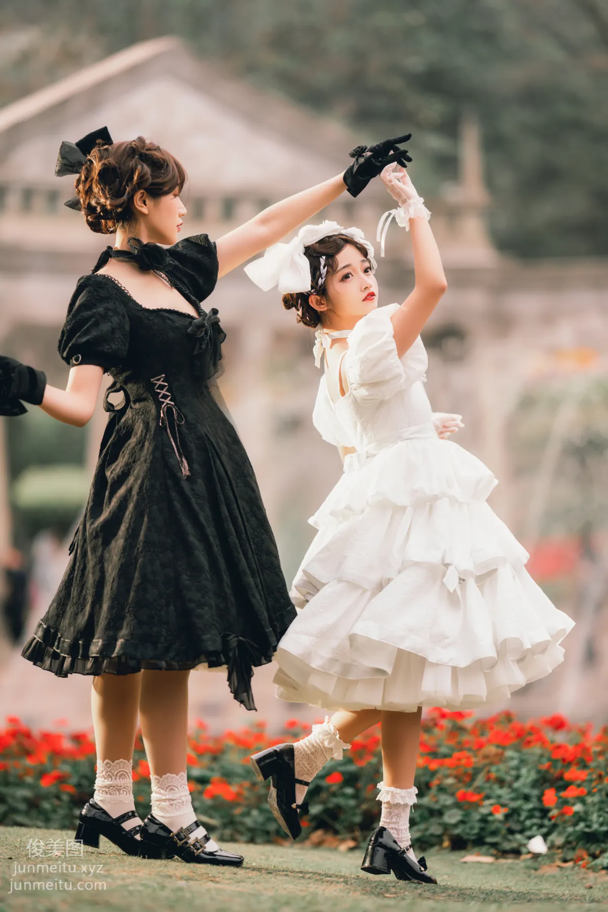 [YiTuYu] 2022.06.08 Black and White Twins, Guanguan Zhizhu w photo 8
