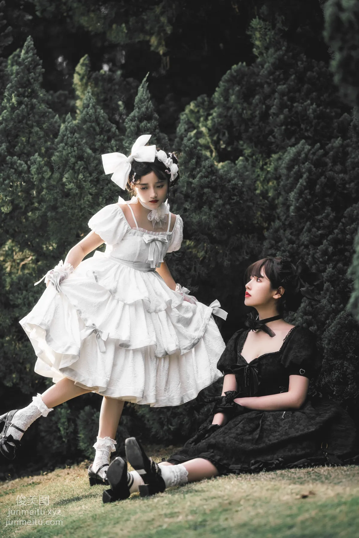 [YiTuYu] 2022.06.08 Black and White Twins, Guanguan Zhizhu w photo 15