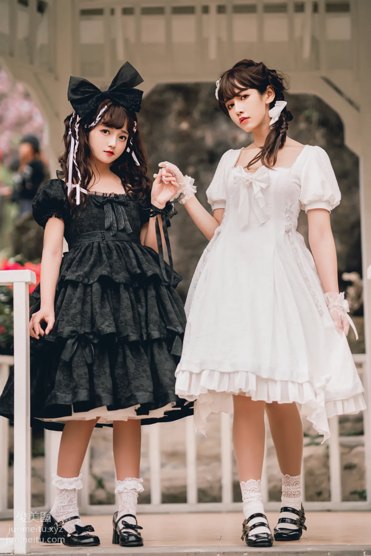 [YiTuYu] 2022.06.08 Black and White Twins, Guanguan Zhizhu w photo 25