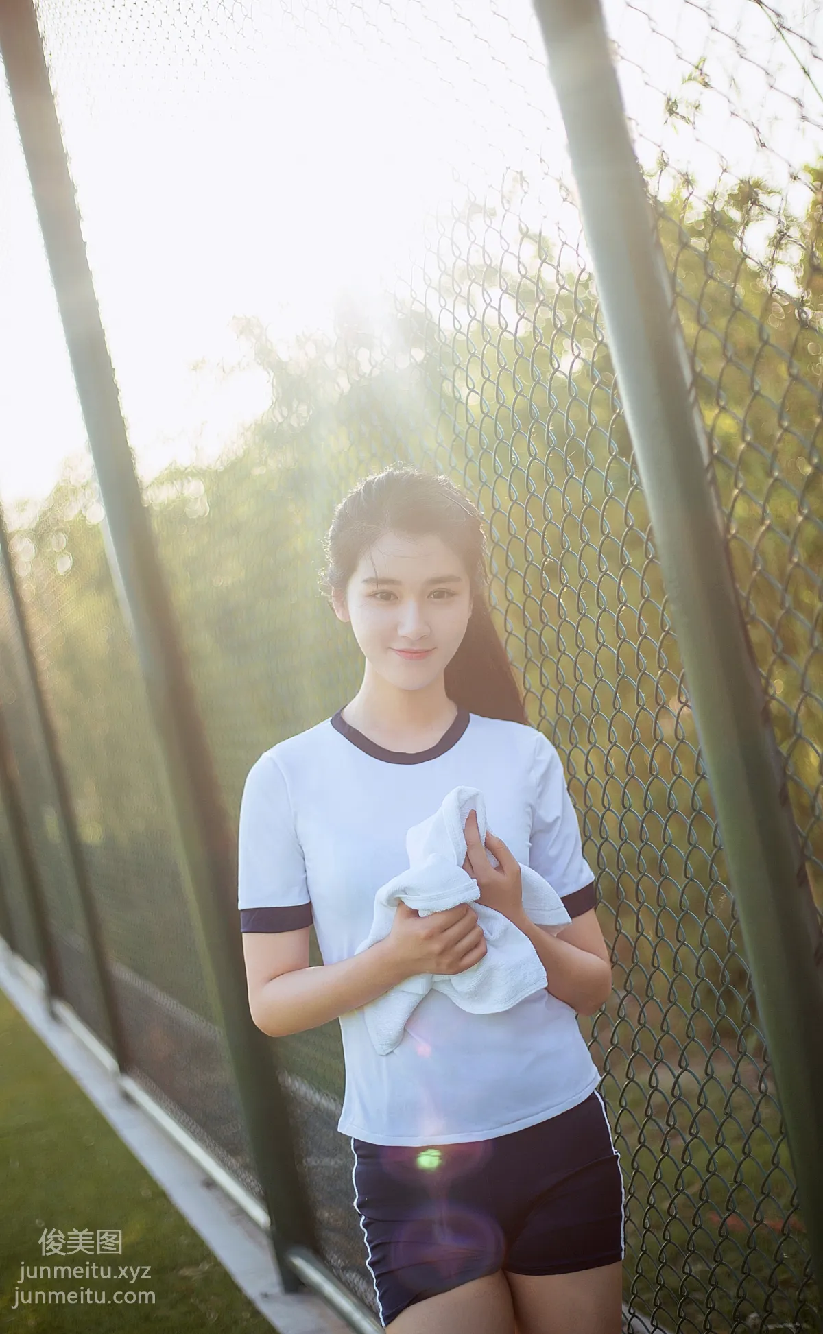 [YiTuYu] 2022.06.13 Playground Energetic Girl Shangyuqian Momooly photo 17
