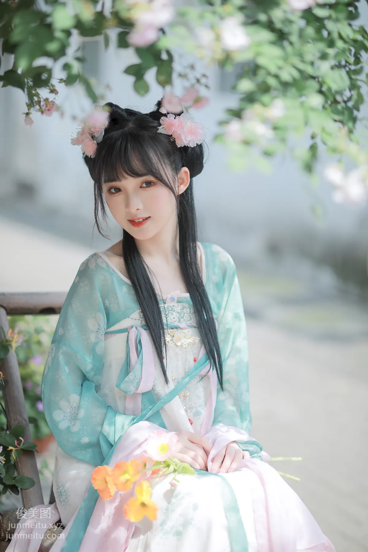 [YiTuYu] 2022.06.14 Lotus Opens Gradually as Roses Fall, Lilizai w photo 10