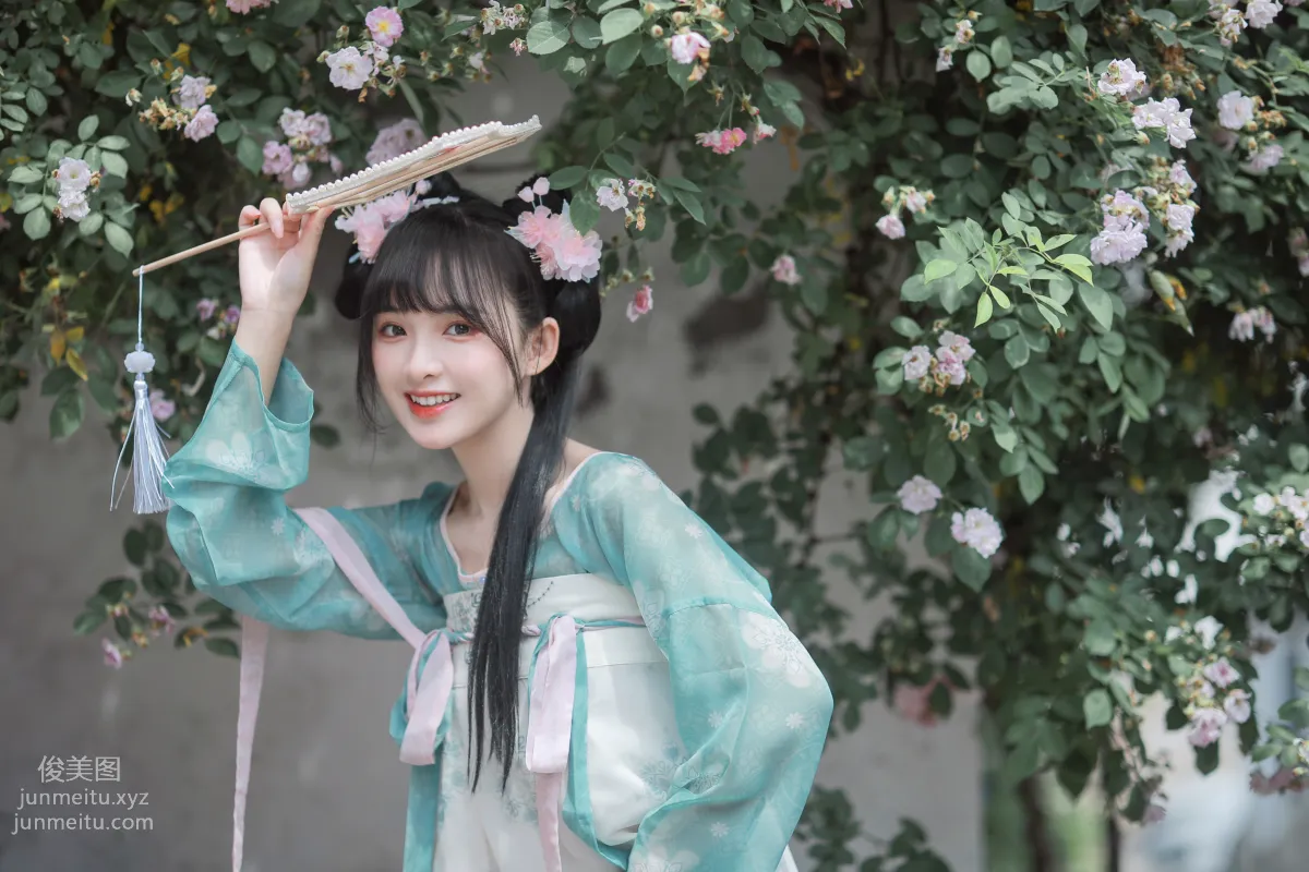 [YiTuYu] 2022.06.14 Lotus Opens Gradually as Roses Fall, Lilizai w photo 13