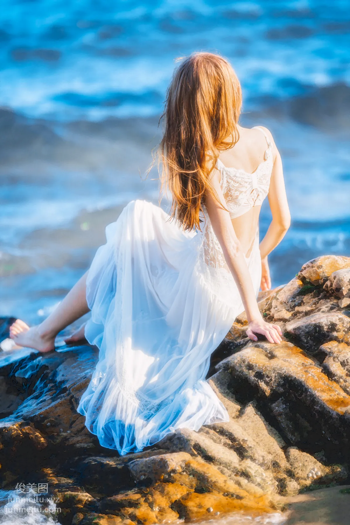 [YiTuYu] 2022.06.16 She Turns and Walks Toward the Sea Xiaoxiaozhi w photo 5