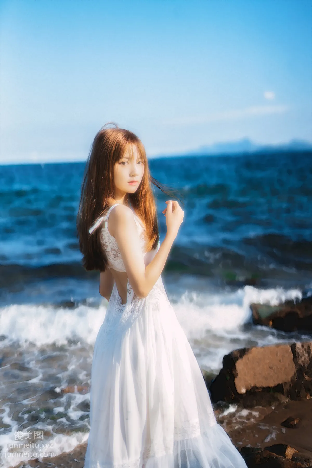 [YiTuYu] 2022.06.16 She Turns and Walks Toward the Sea Xiaoxiaozhi w photo 14