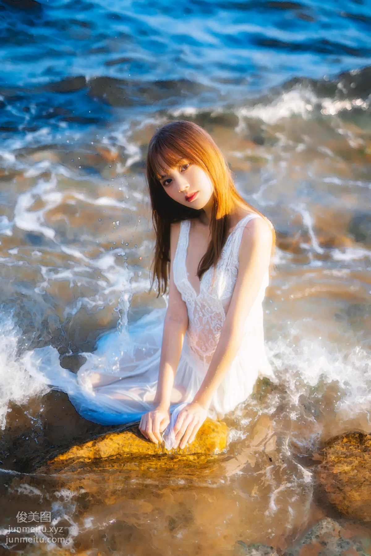 [YiTuYu] 2022.06.16 She Turns and Walks Toward the Sea Xiaoxiaozhi w photo 16