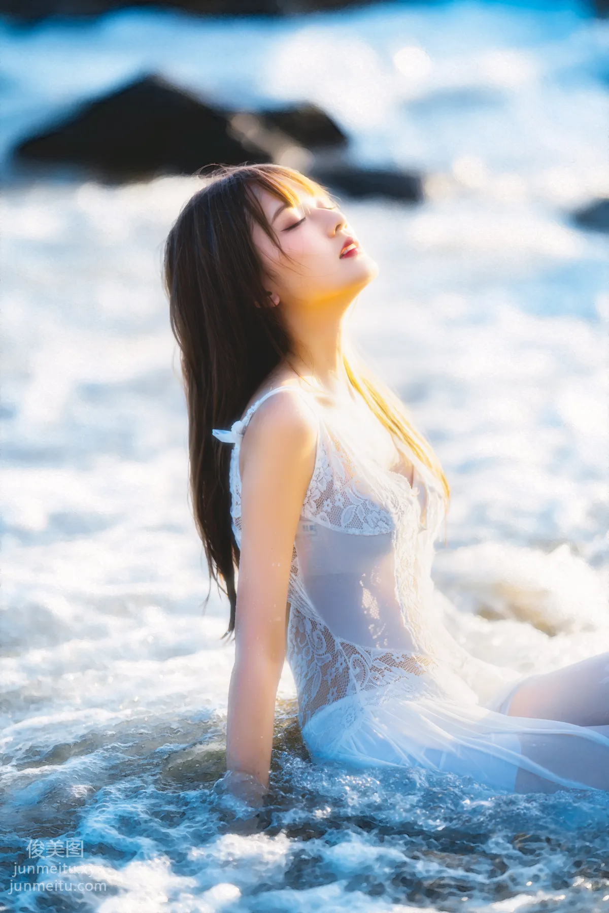 [YiTuYu] 2022.06.16 She Turns and Walks Toward the Sea Xiaoxiaozhi w photo 21
