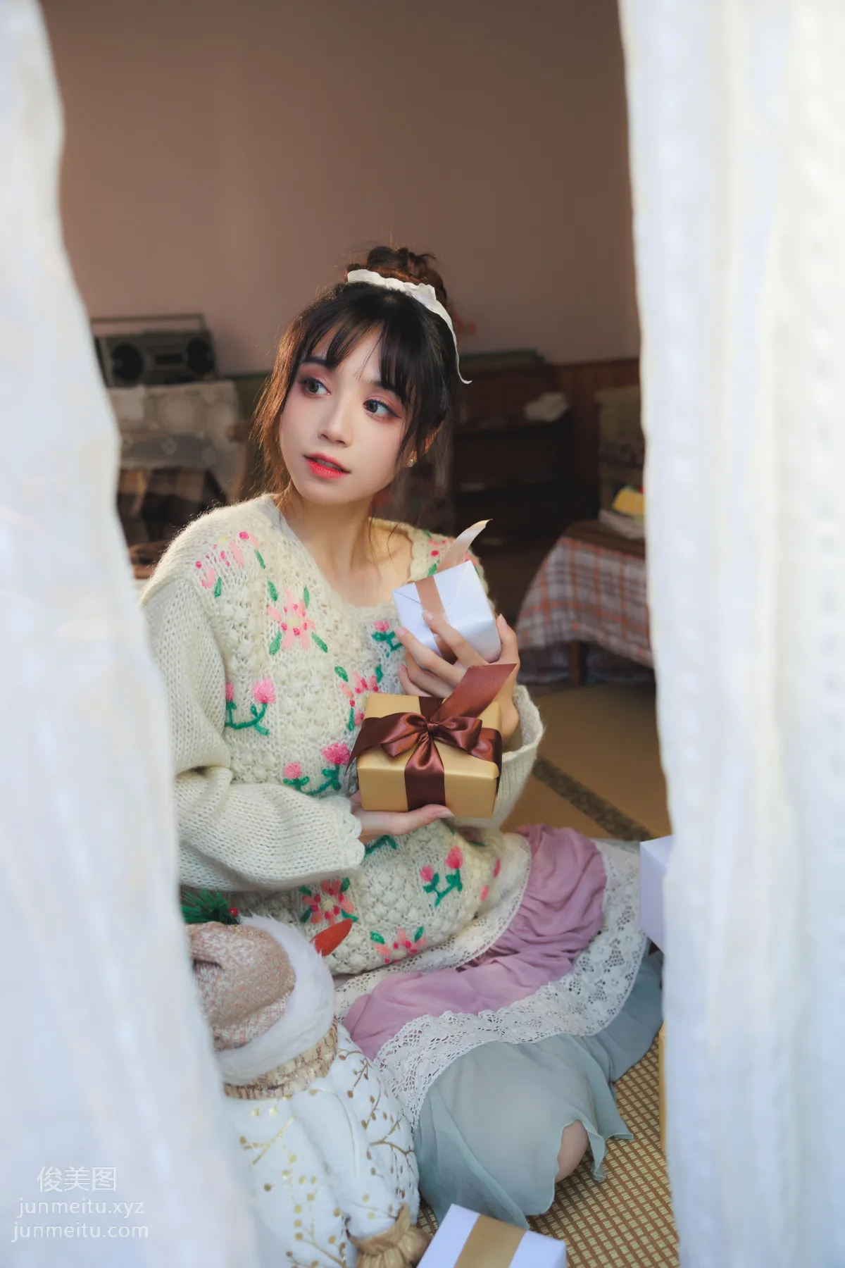 Er Jialiu: YiTuYu photo 11