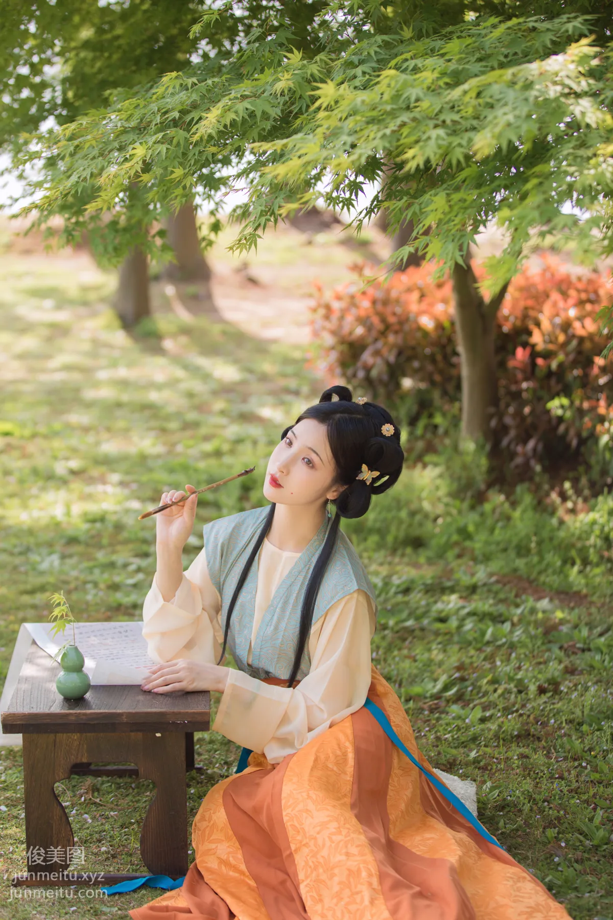 [YiTuYu] 2022.06.20 April Clear and Mild, Rain Just Cleared Woshi Jiner Ya photo 26