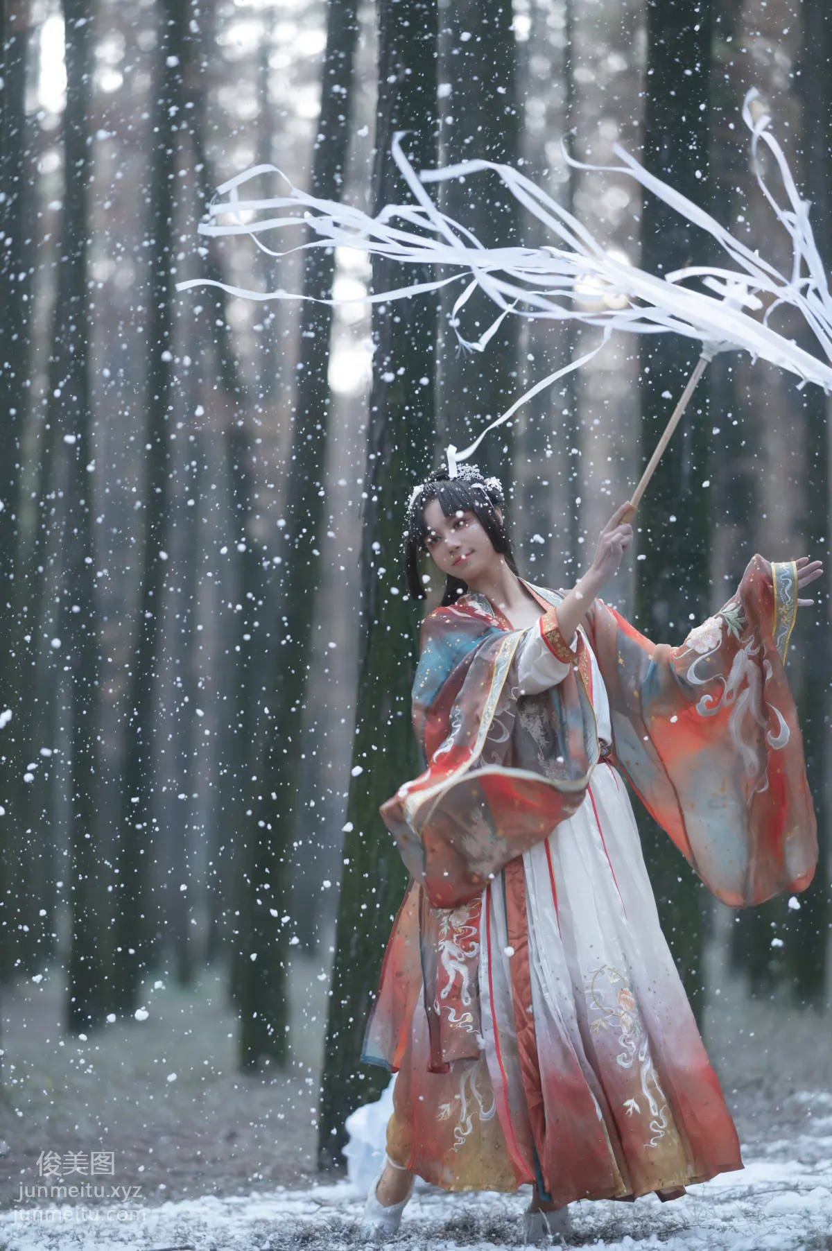 Er Jialiu: YiTuYu photo 17