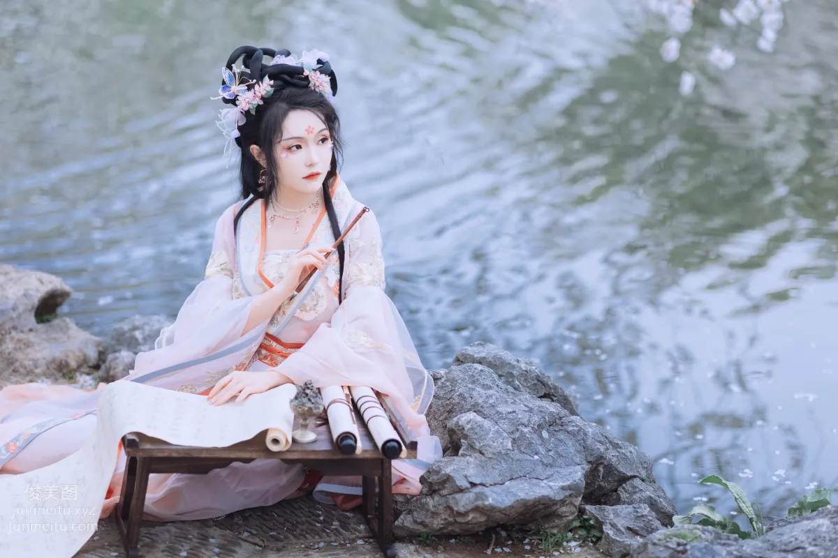 Lulu haley: YiTuYu photo 32