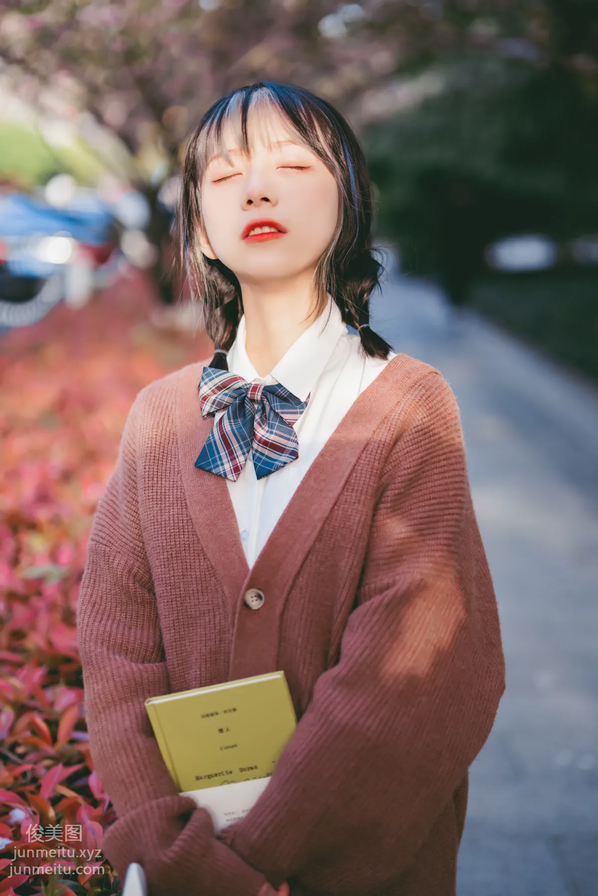 [YiTuYu] 2022.06.24 Want to Blow the Spring Breeze with You in April Qingqing Qinjiu photo 6