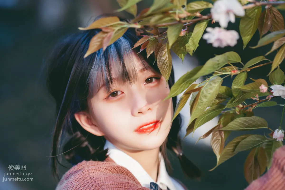 [YiTuYu] 2022.06.24 Want to Blow the Spring Breeze with You in April Qingqing Qinjiu photo 21