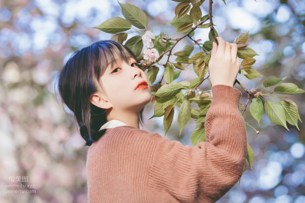 [YiTuYu] 2022.06.24 Want to Blow the Spring Breeze with You in April Qingqing Qinjiu photo 22