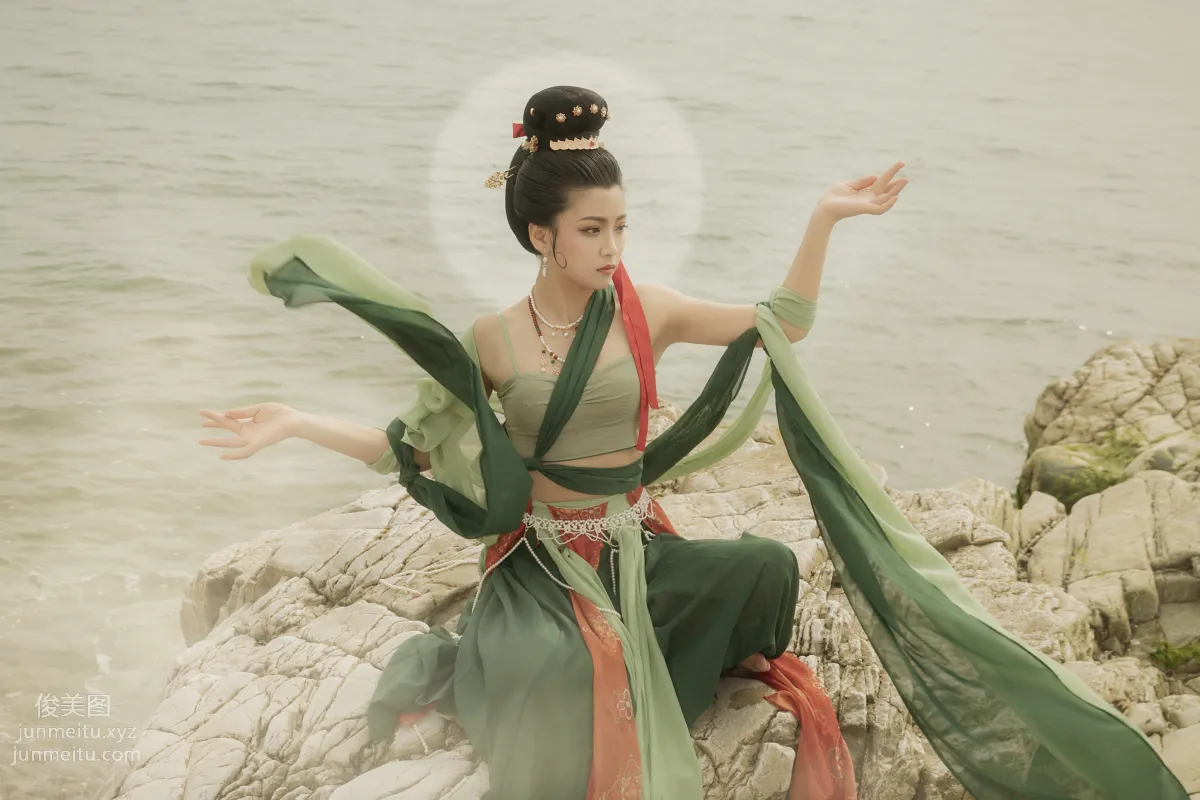 Qing Huan: YiTuYu photo 5