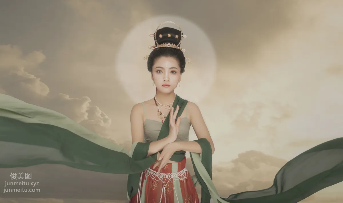 Qing Huan: YiTuYu photo 16