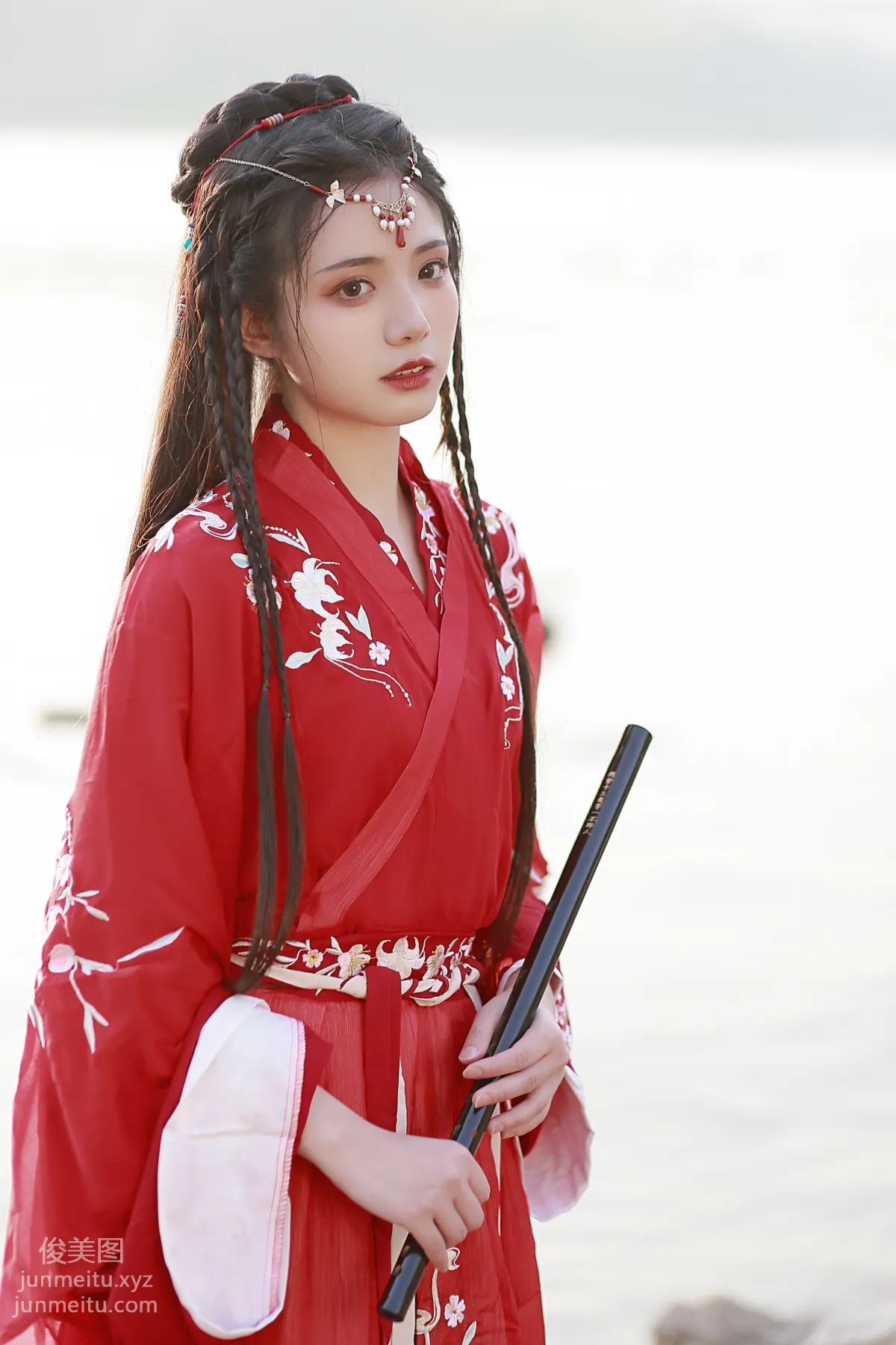 Yi Yue: YiTuYu photo 4