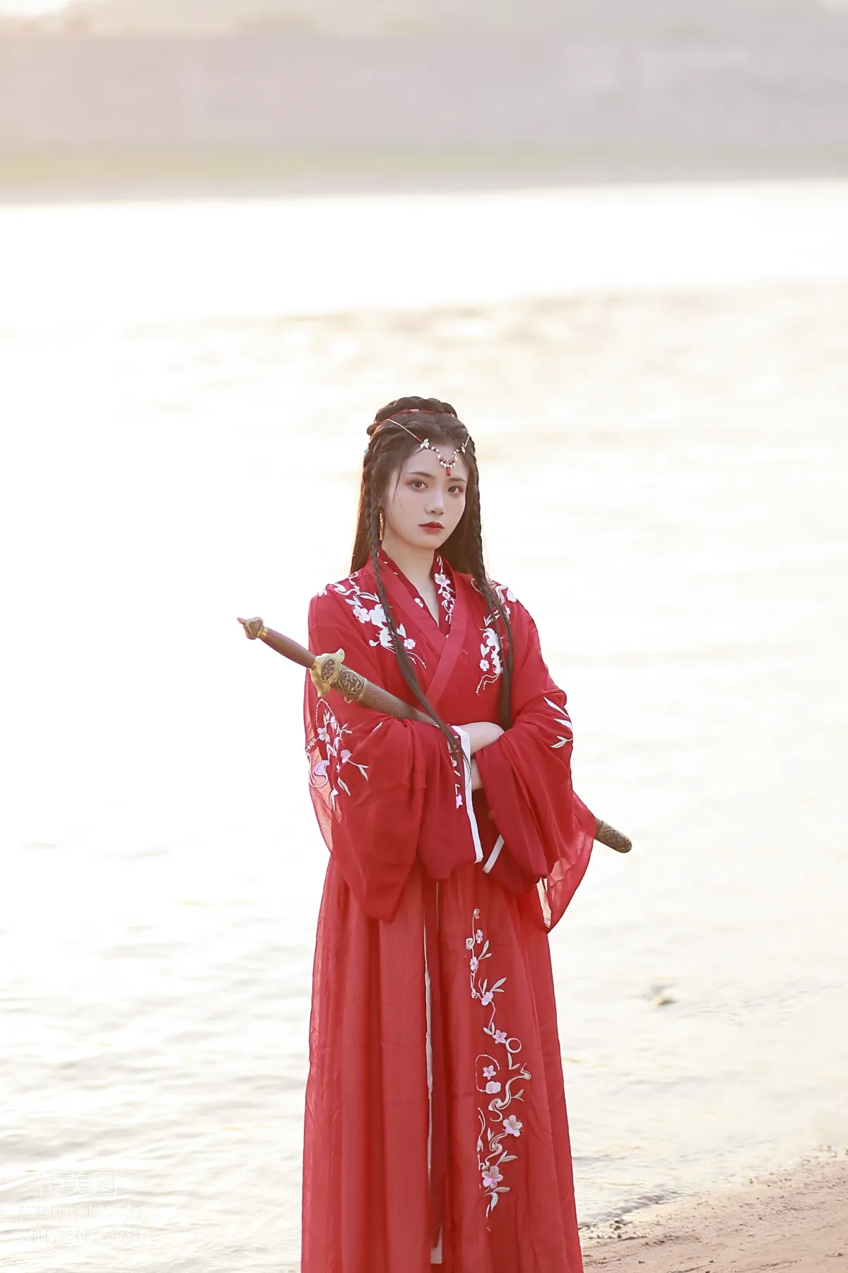 Yi Yue: YiTuYu photo 9