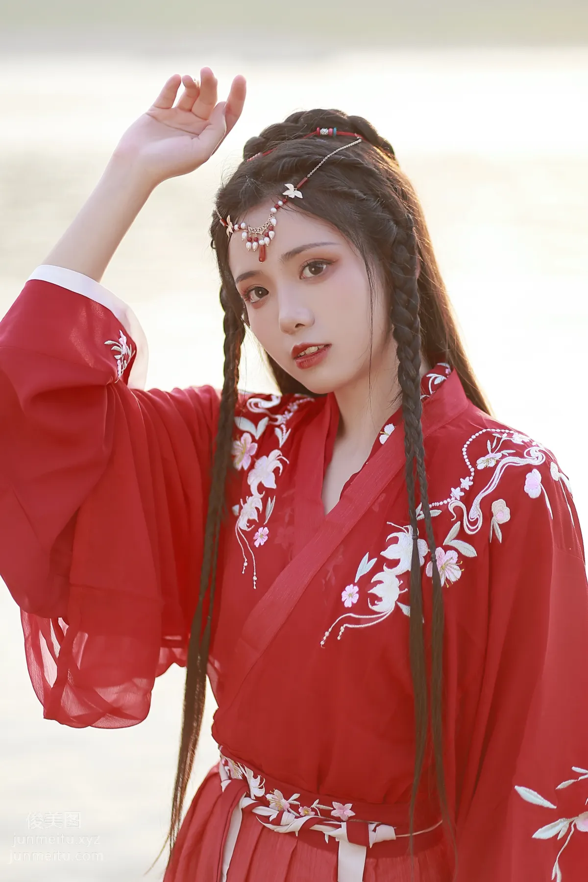 Yi Yue: YiTuYu photo 10