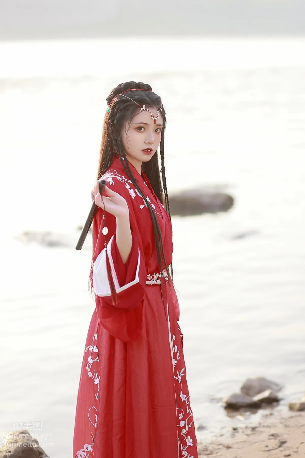 Yi Yue: YiTuYu photo 18