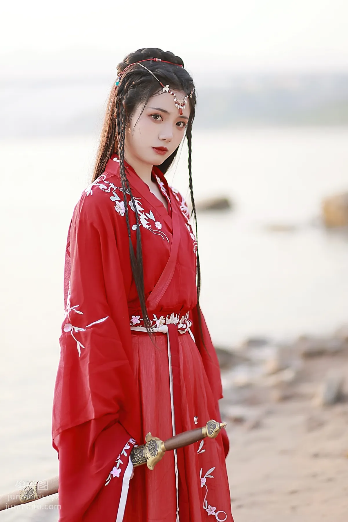 Yi Yue: YiTuYu photo 22