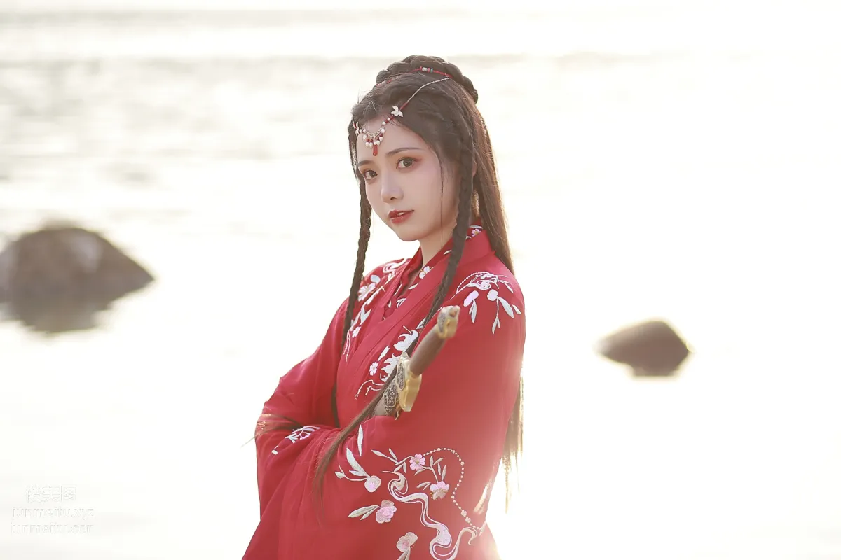 Yi Yue: YiTuYu photo 25
